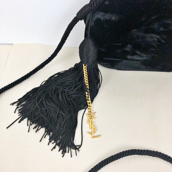YSL Saint Laurent Womens Velvet Minaudiere Black Nero Shoulder Bag Tassel NWT - Picture 8 of 11